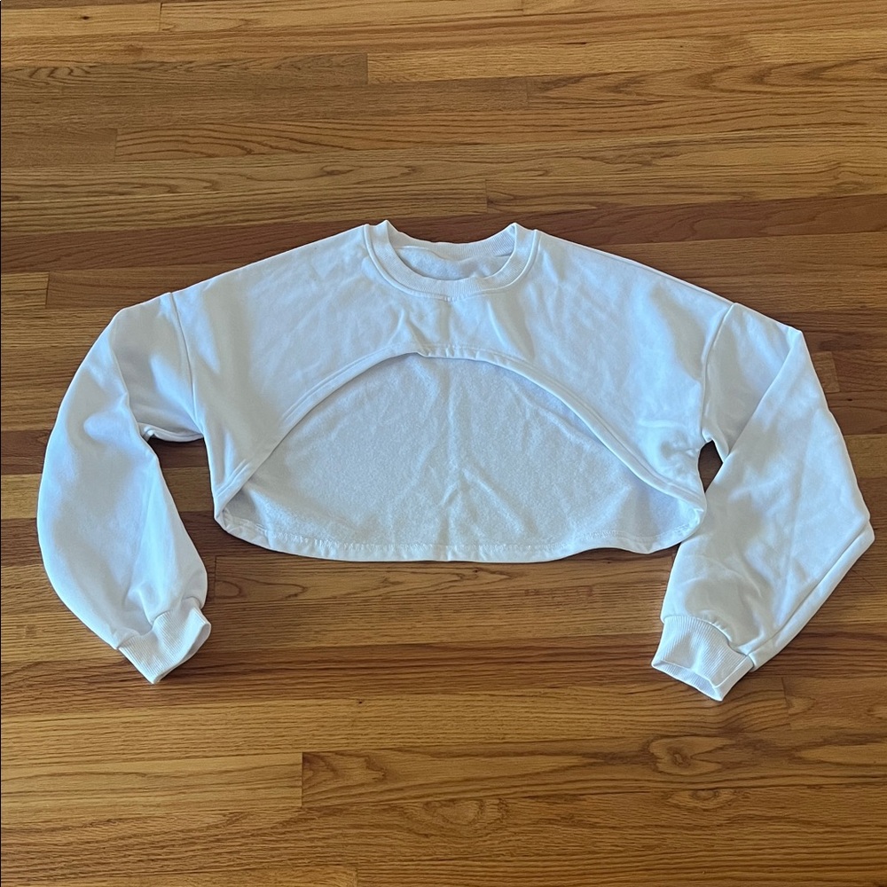 White Cropped Sweatshirt Size L